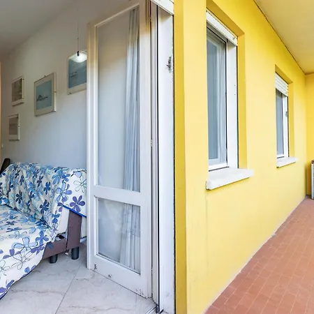 La Piazzetta Ii *
